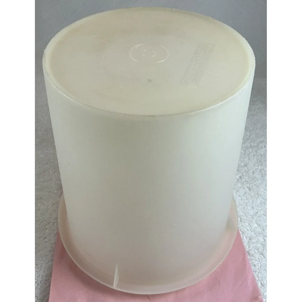 Vintage Tupperware Jumbo 9 Qt Sheer Storage Canister Container w/Snap Lid